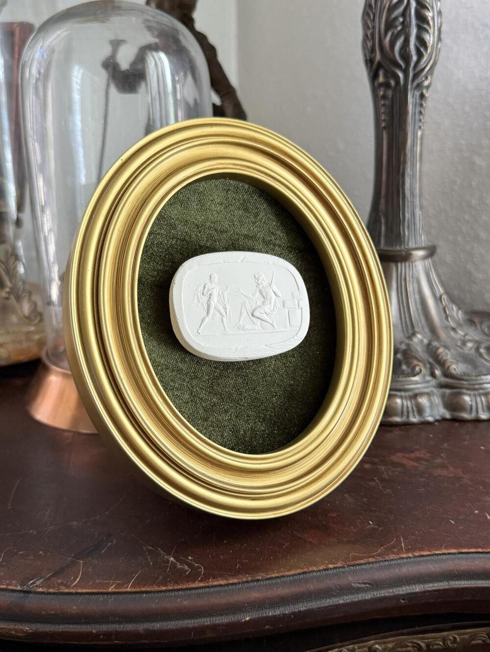 Vintage Style Framed Plaster Cameo Intaglio classical Relief Gold Oval Frame